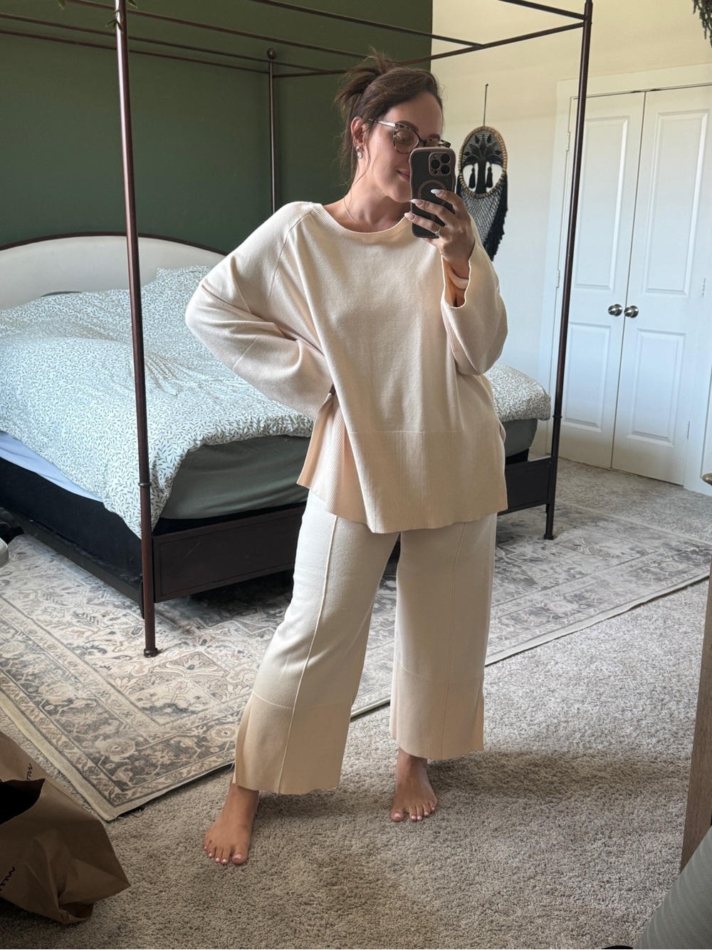 Amazon Cream Knit Lounge Set - Relaxed Top & Wide-Leg Pants - Picture 2 of 4